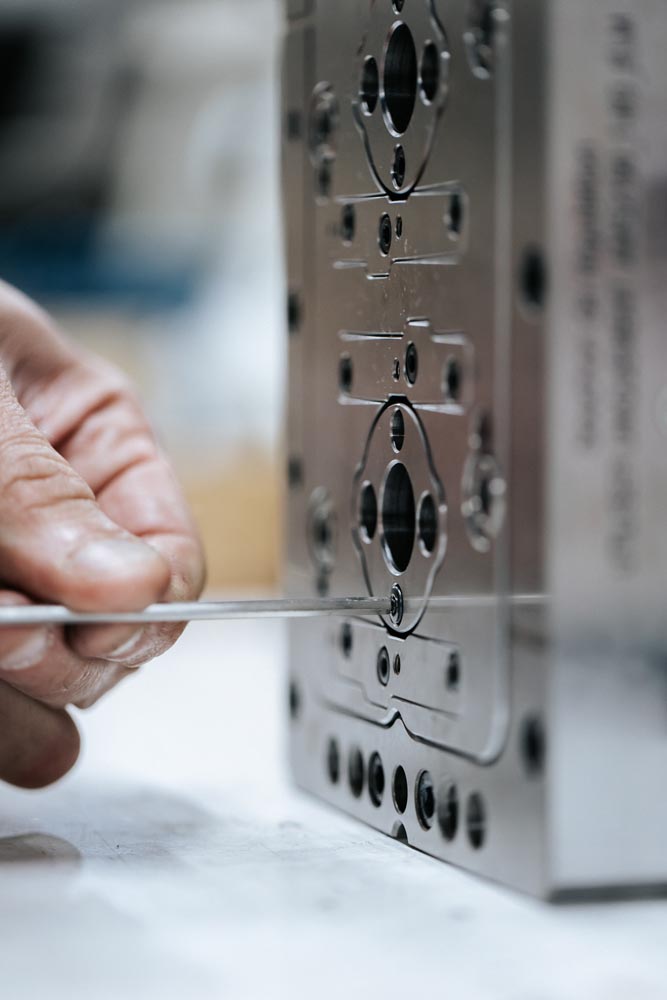 Photo d'un moule modulaire pour injection plastique - Entreprise Modetec