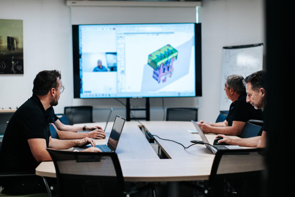 Bureau d'études pour fabrication de moules à injection plastique